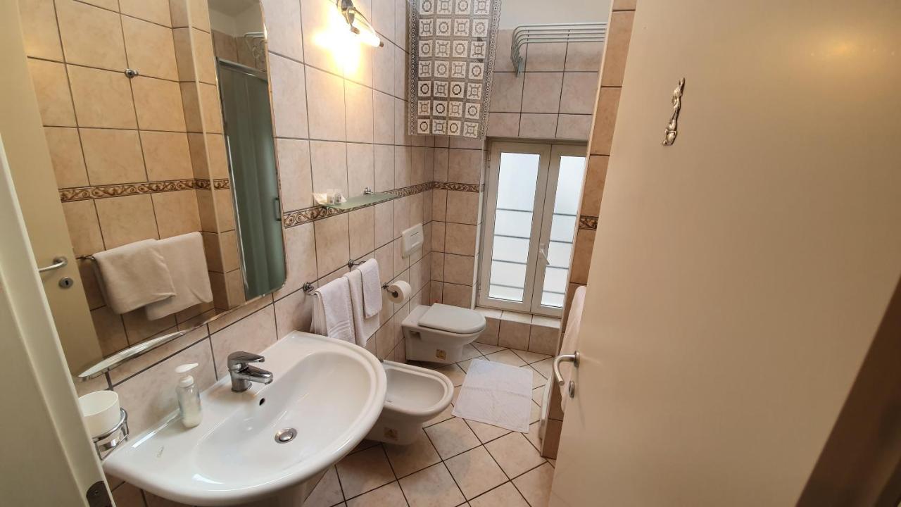 Apartments Villa Ernesta Ровінь Екстер'єр фото